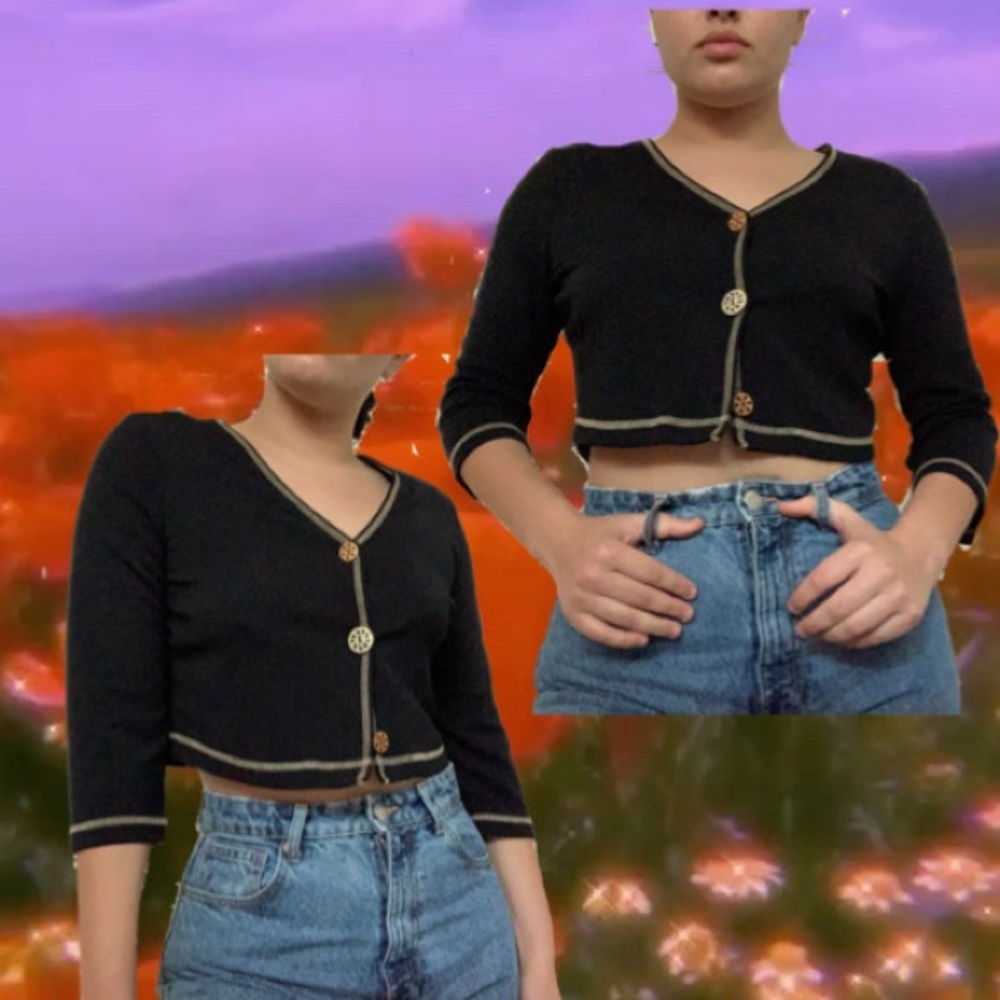 Black Button up top!